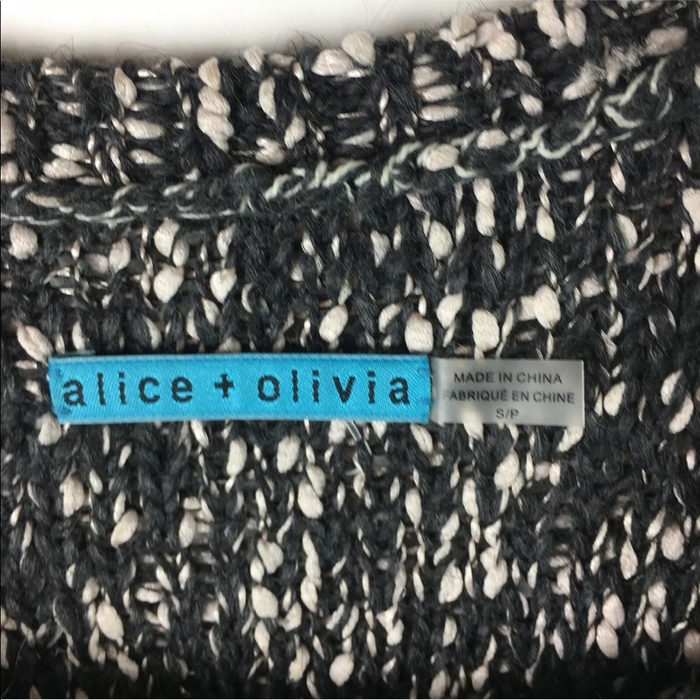 Alice + Olivia Marbled Textured Knit Sweater - Picture 4 of 8